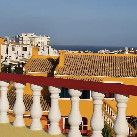 Ocean View Oda ve Kahvaltı 2*