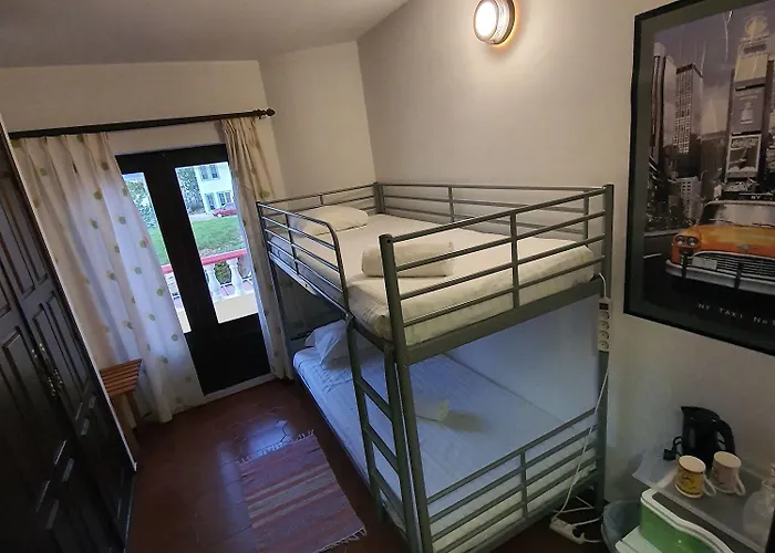 Ocean View Bed and breakfast Lagos