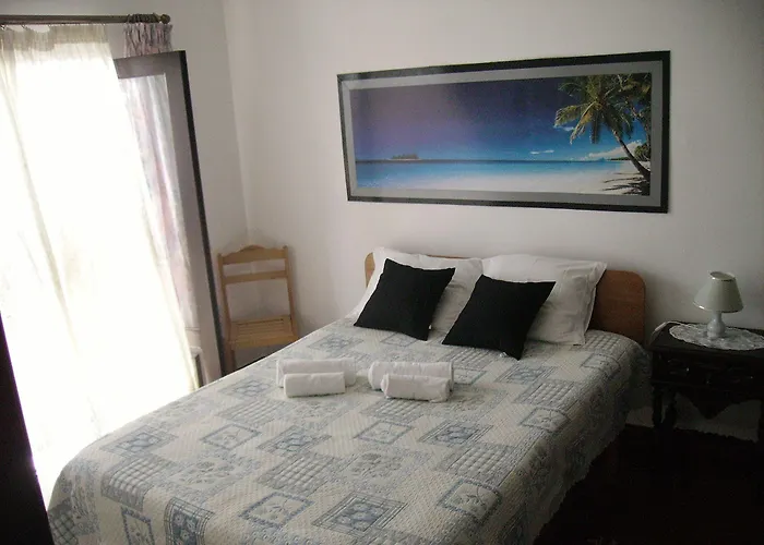 Ocean View Bed and breakfast 2*