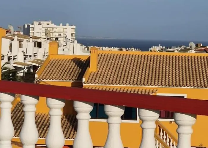 Ocean View Bed and breakfast 2*