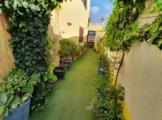 Ocean View Bed and breakfast Lagos