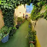 Ocean View Bed & Breakfast Lagos
