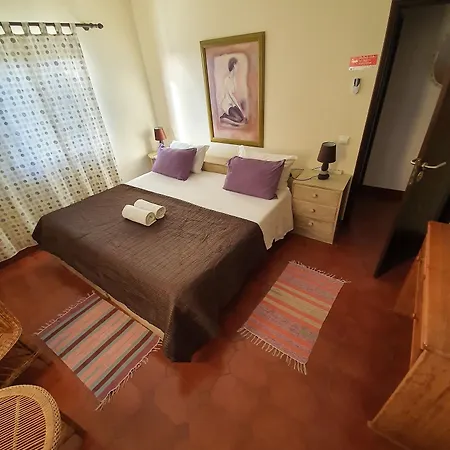 Ocean View Bed & Breakfast 2*