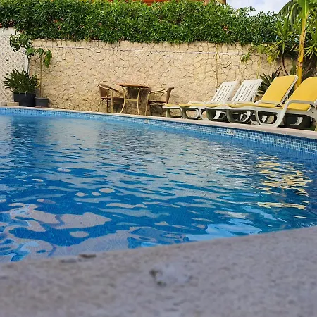 Oda ve Kahvaltı Ocean View Lagos