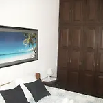 Ocean View 2* Lagos